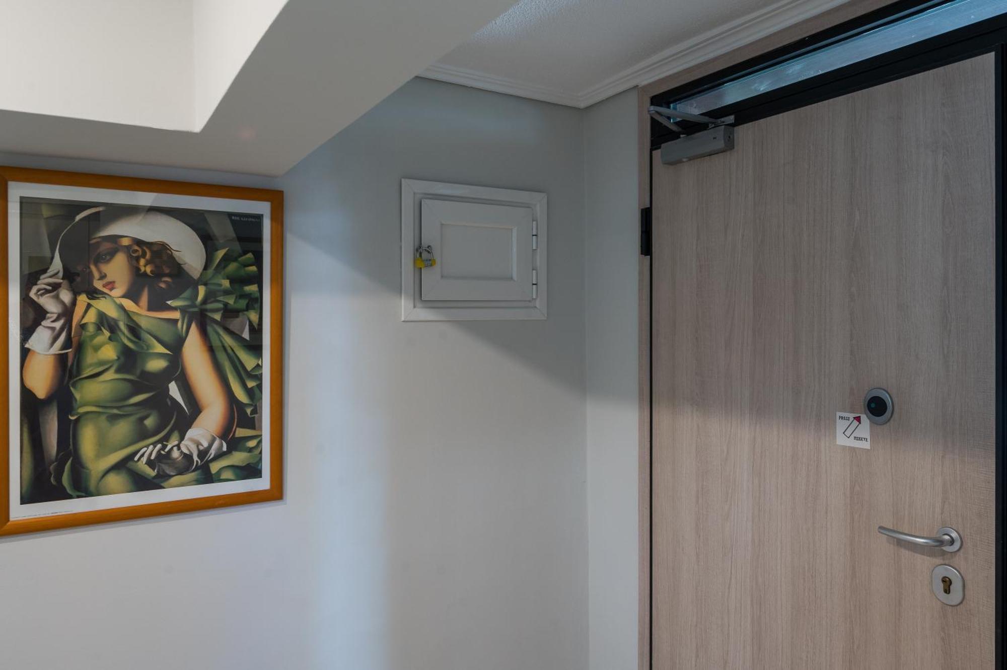 Glyfada'S Cosy Apartments Athen Exterior foto